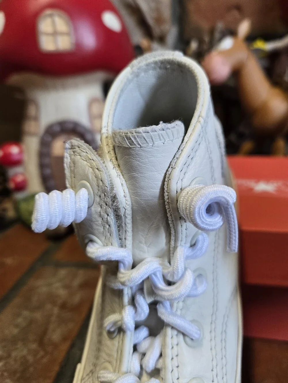 Converse Chuck 70 Taylor Easy On Leather Hi Top Vintage 'White'